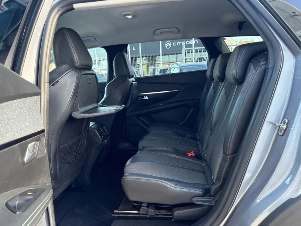 Peugeot 5008 usata a Foggia (10)