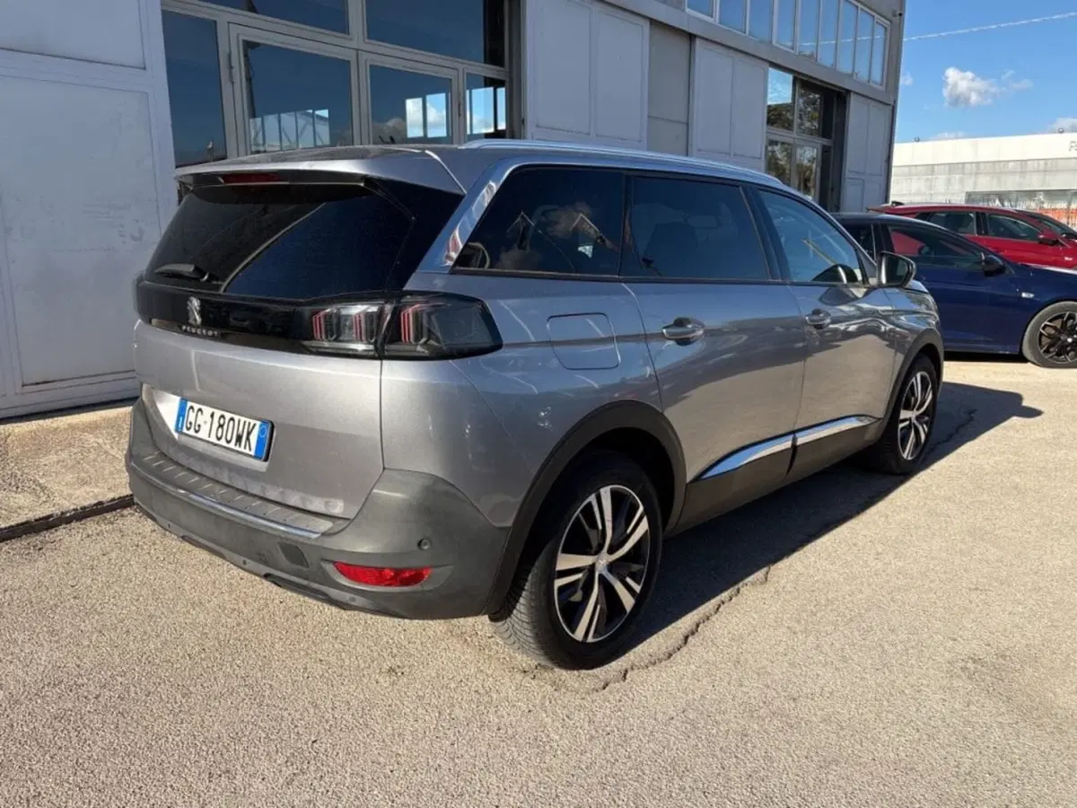 Peugeot 5008 usata a Foggia (12)
