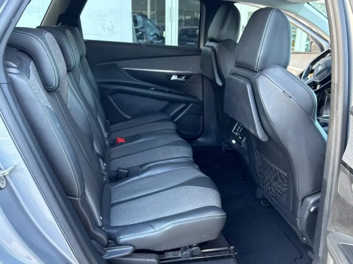 Peugeot 5008 usata a Foggia (19)
