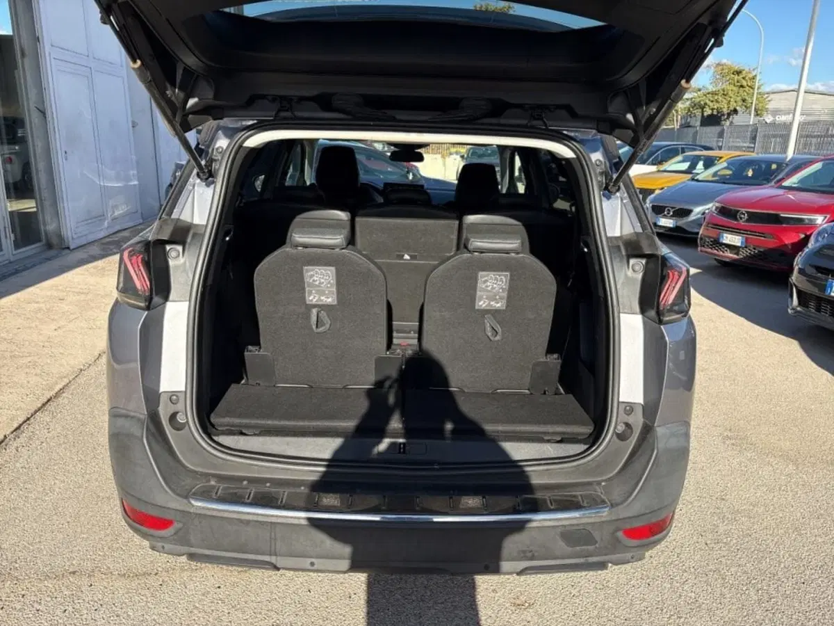 Peugeot 5008 usata a Foggia (6)