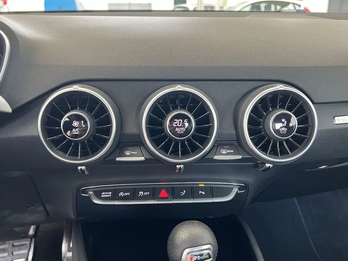 Audi TT Coupé usata a Chieti (12)