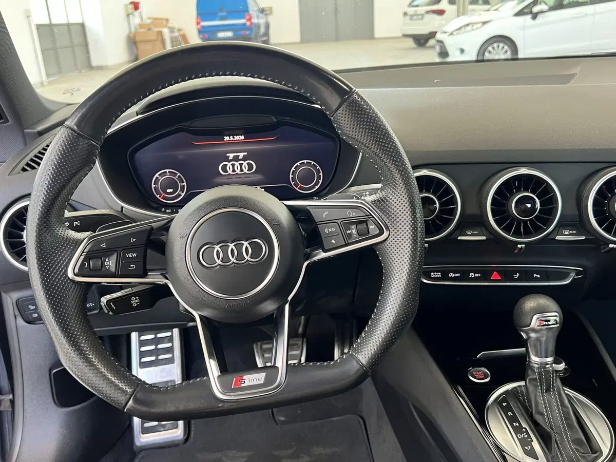 Audi TT Coupé usata a Chieti (15)