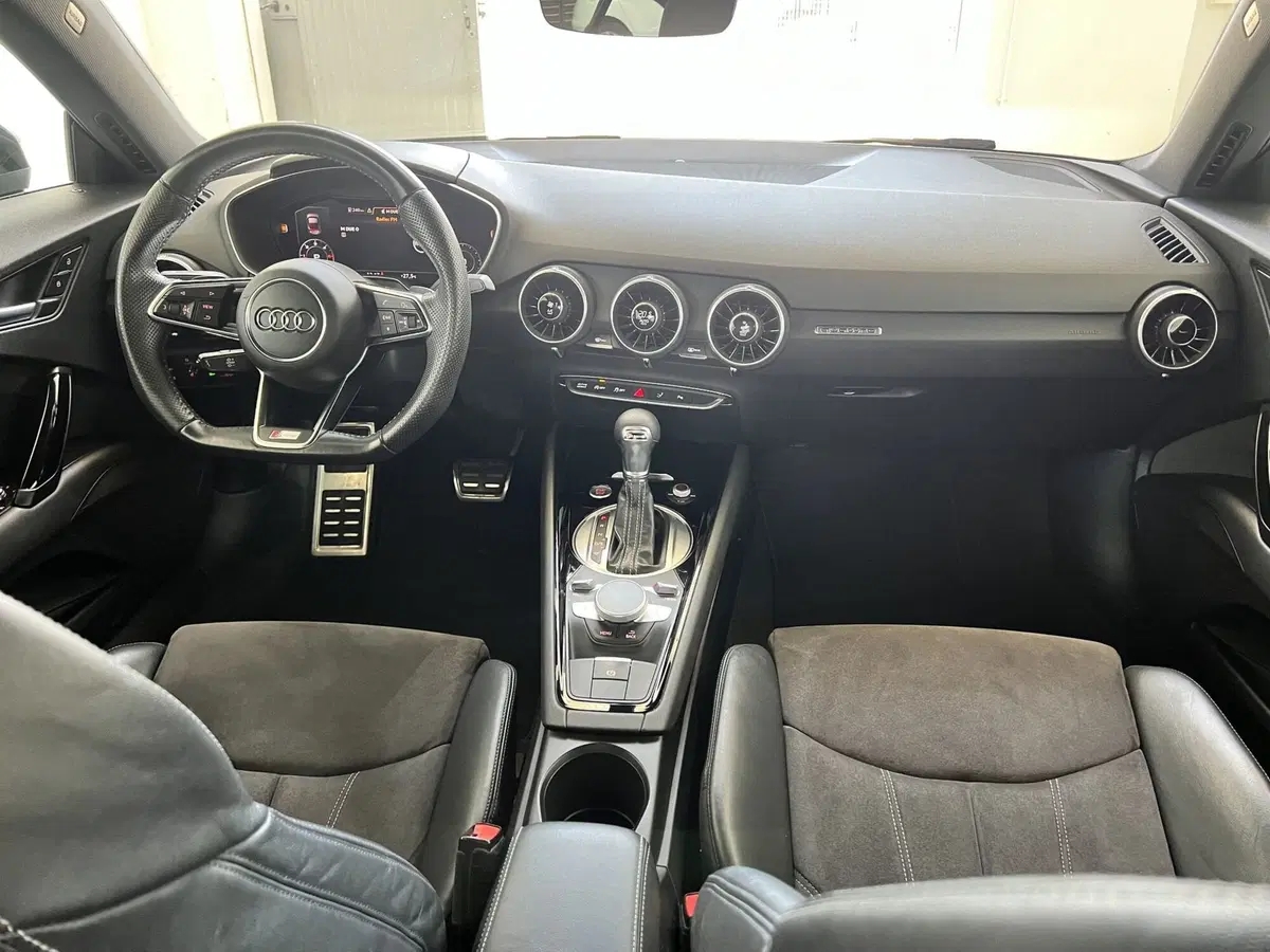 Audi TT Coupé usata a Chieti (8)