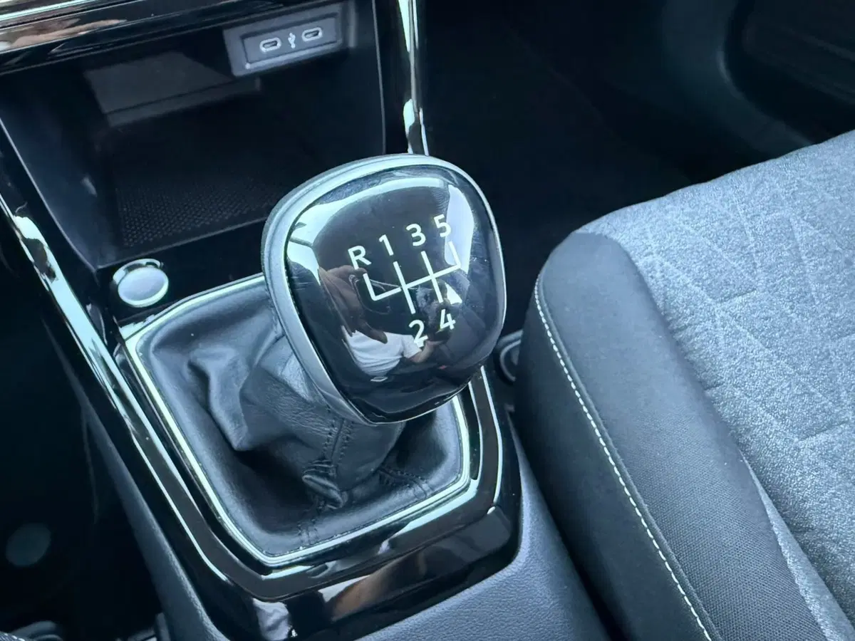 Volkswagen T-Cross usata a Terni (13)