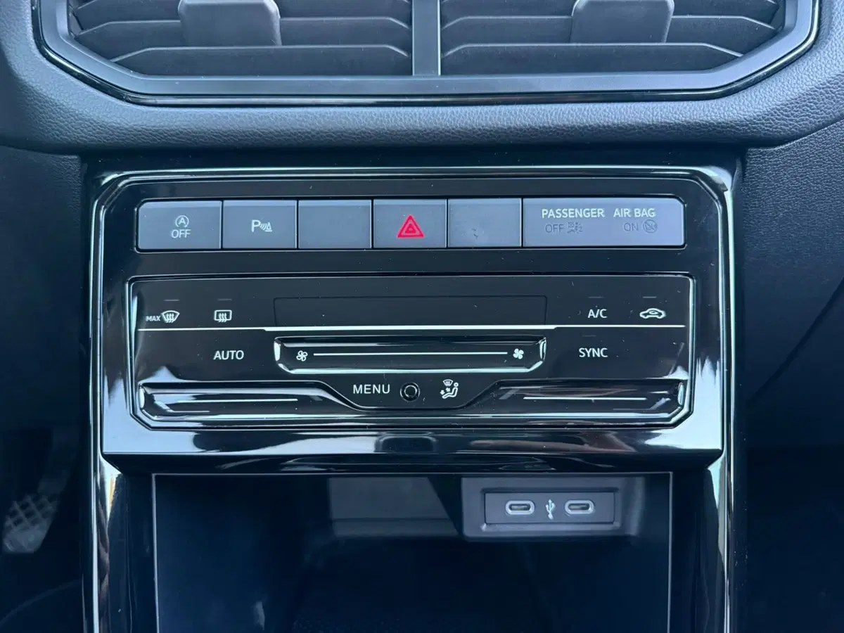 Volkswagen T-Cross usata a Terni (14)
