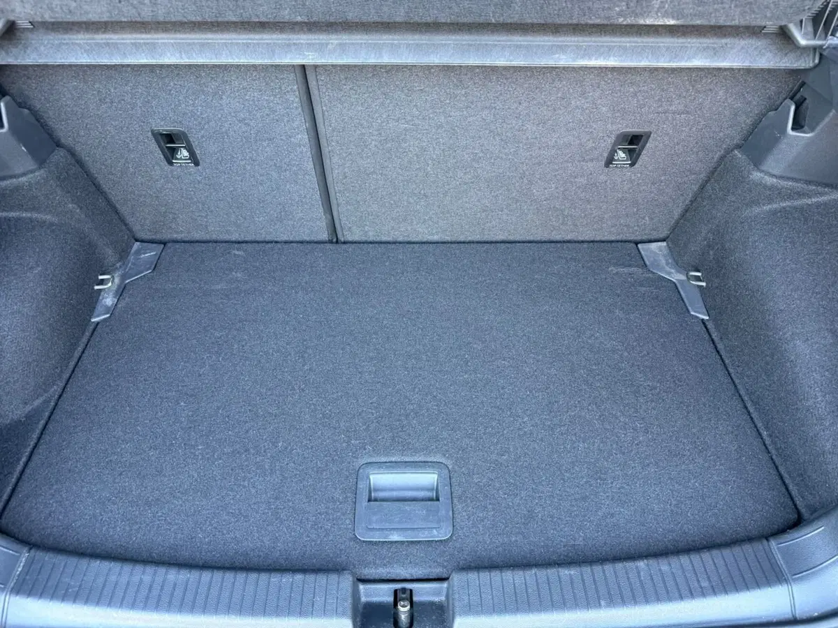 Volkswagen T-Cross usata a Terni (9)