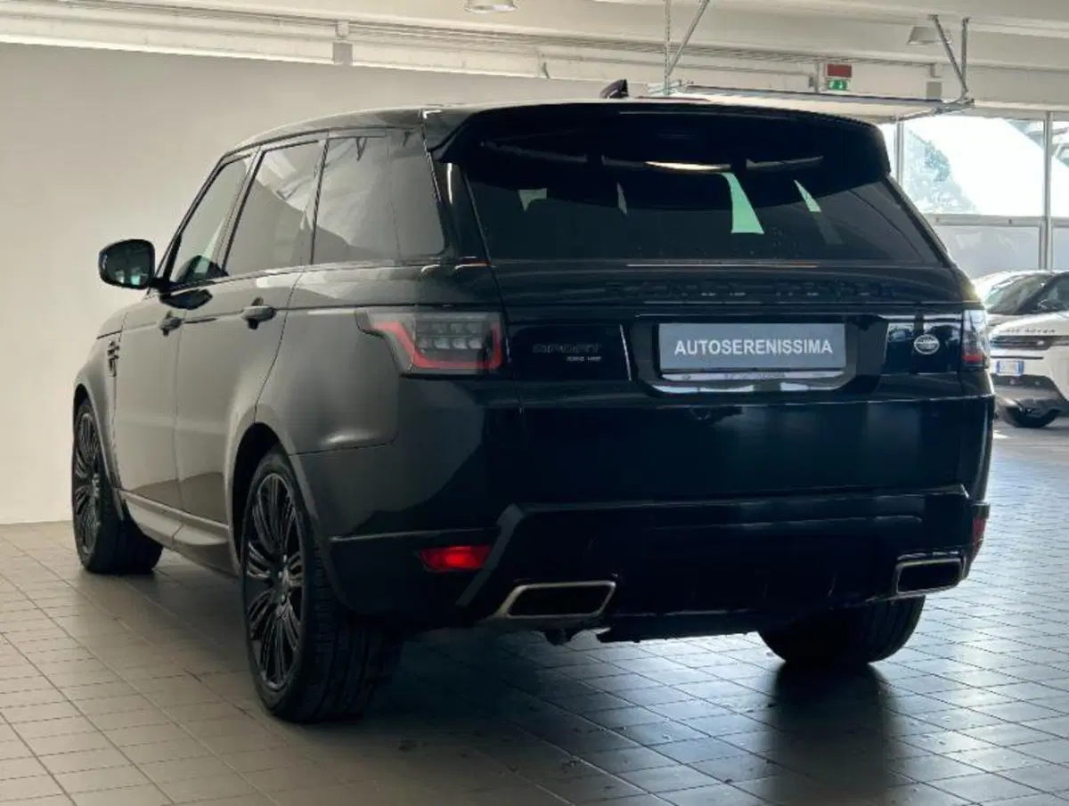 Land Rover Range Rover Sport usata a Venezia (3)