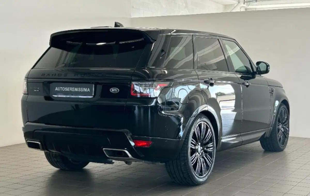 Land Rover Range Rover Sport usata a Venezia (5)