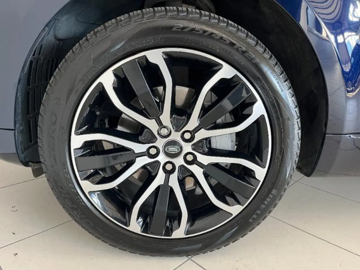Land Rover Range Rover Sport usata a Venezia (9)