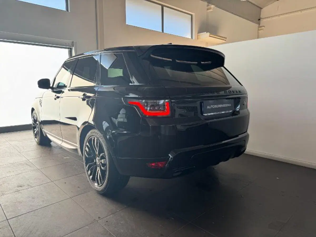 Land Rover Range Rover Sport usata a Venezia (3)