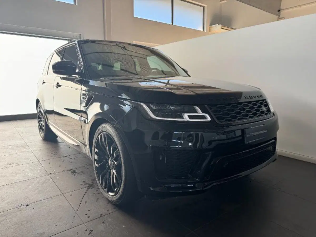 Land Rover Range Rover Sport usata a Venezia (7)