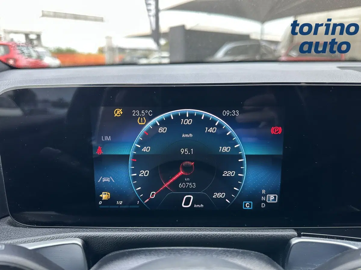 Mercedes-Benz GLB usata a Torino (20)