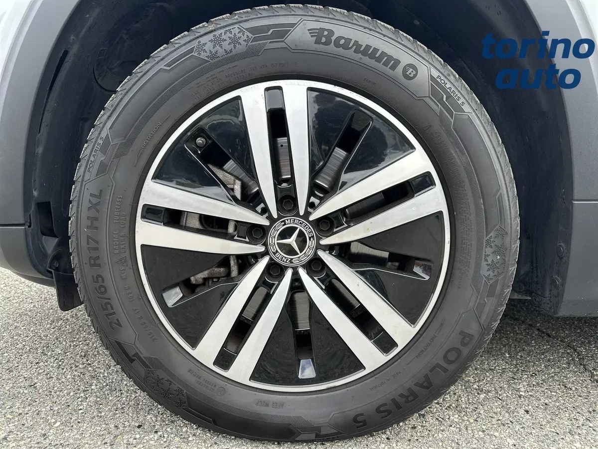 Mercedes-Benz GLB usata a Torino (9)