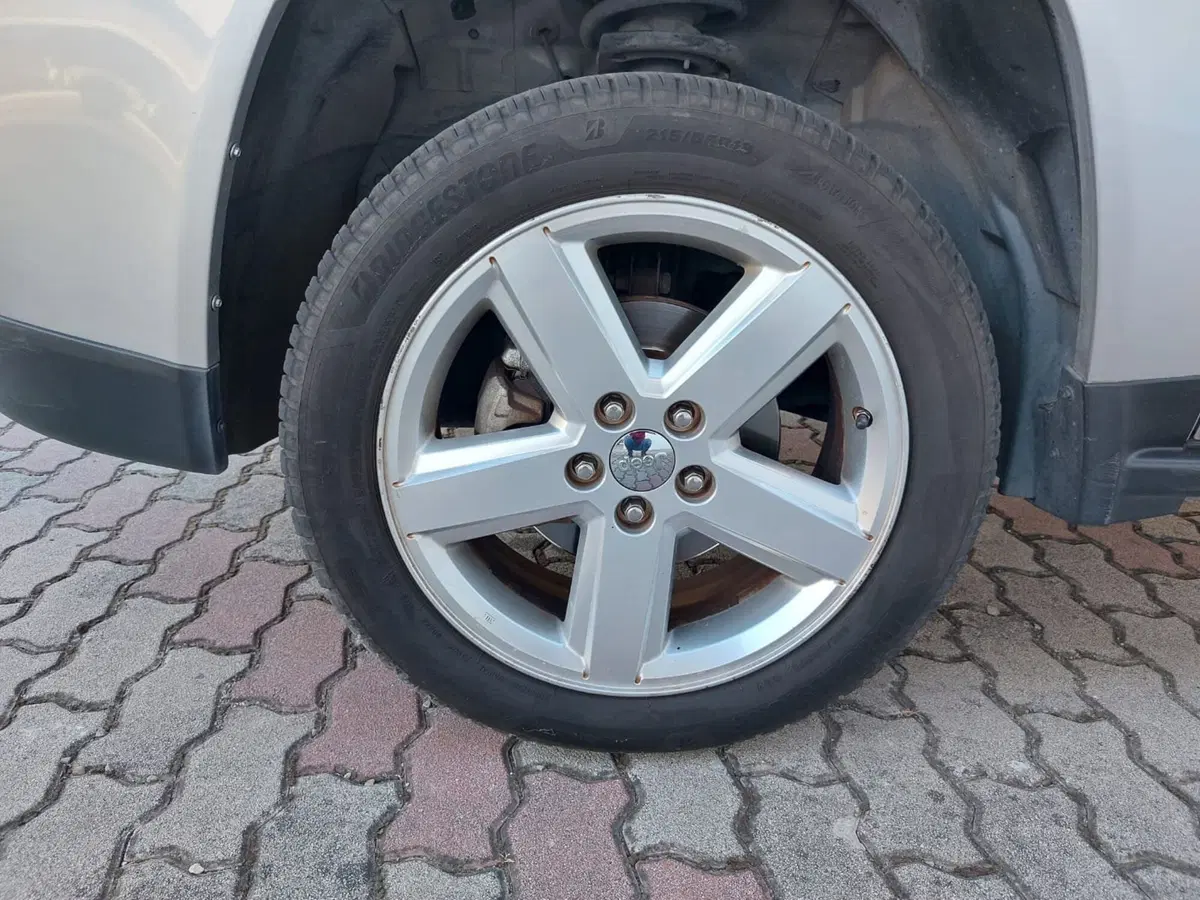 Jeep Compass usata a Pavia (11)