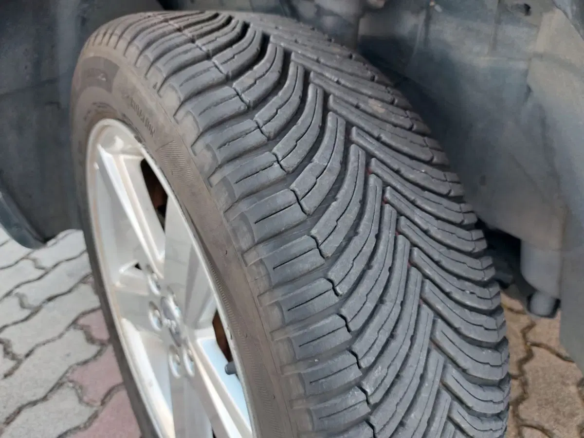 Jeep Compass usata a Pavia (12)