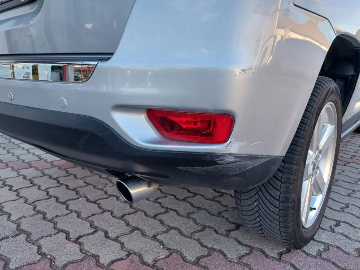 Jeep Compass usata a Pavia (13)