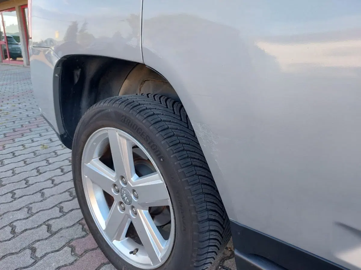 Jeep Compass usata a Pavia (14)