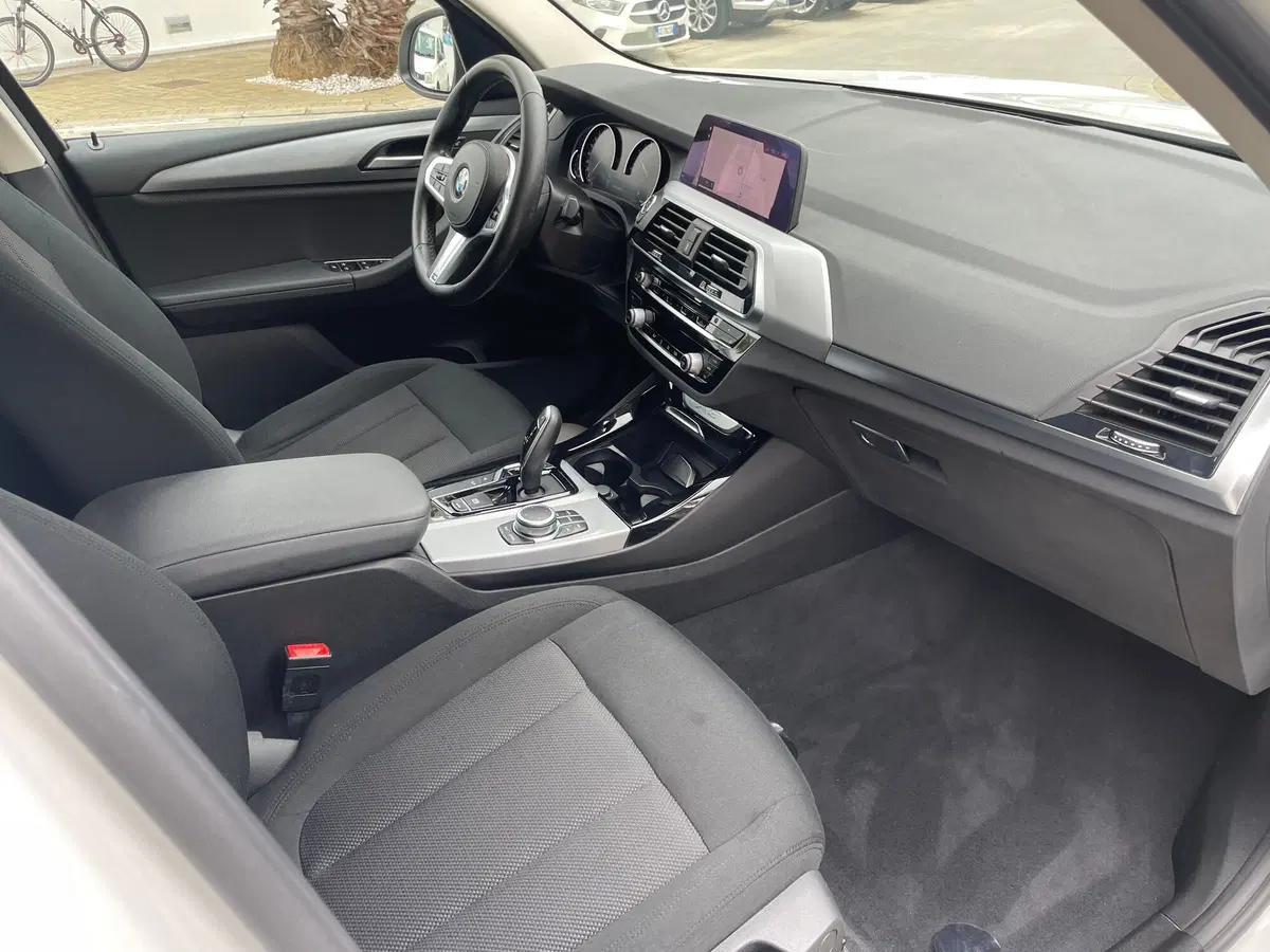 BMW X3 usata a Lecce (14)
