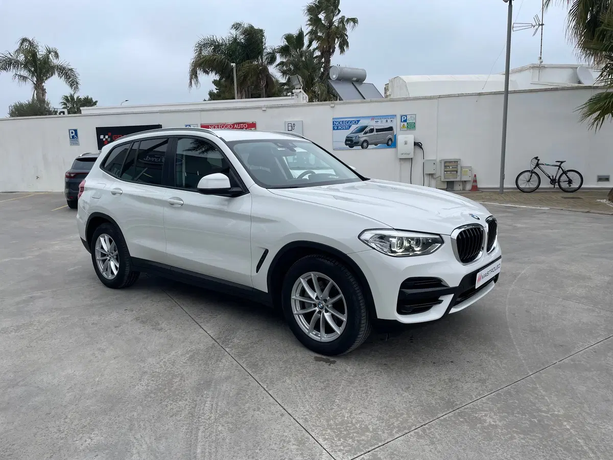 BMW X3 usata a Lecce (8)