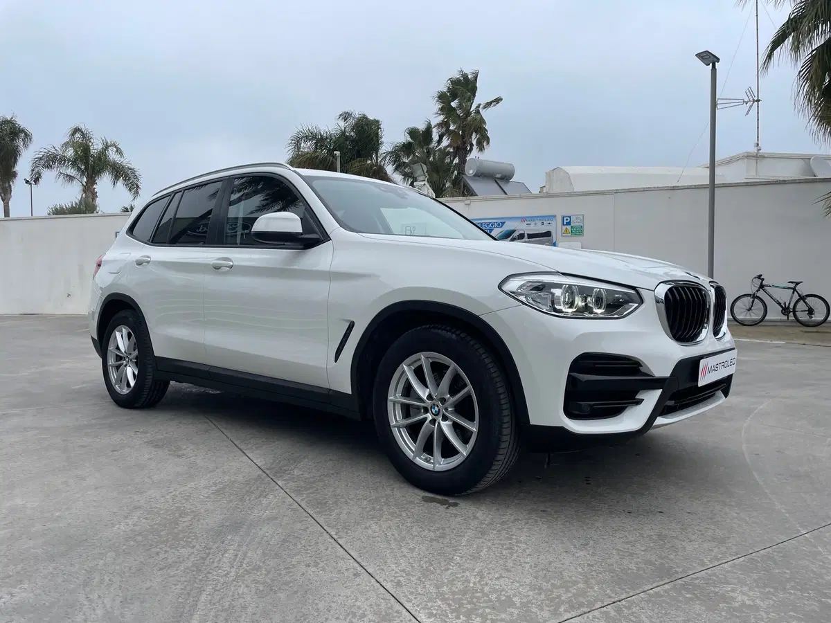 BMW X3 usata a Lecce (9)