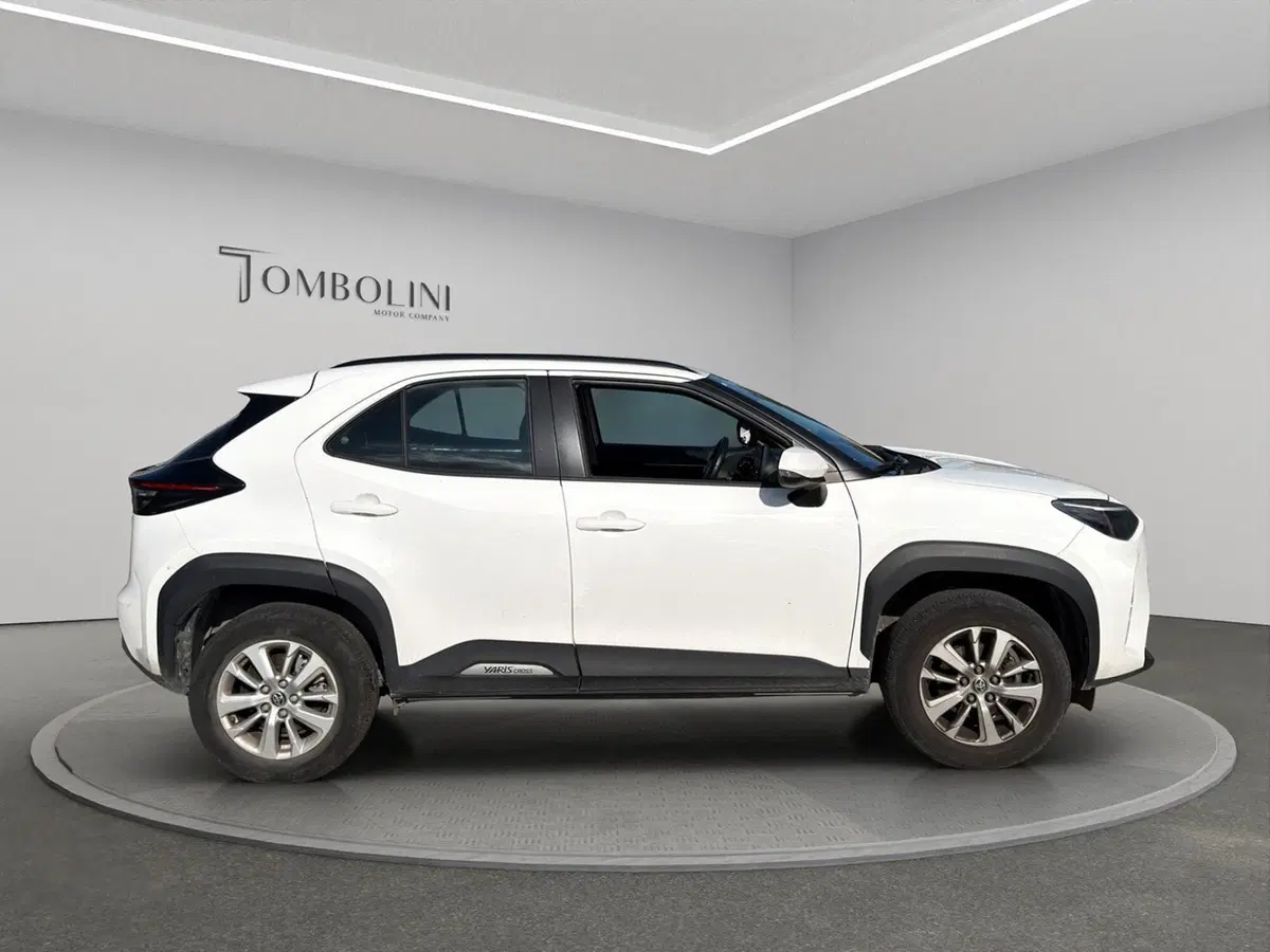 Toyota Yaris Cross usata a Macerata (4)