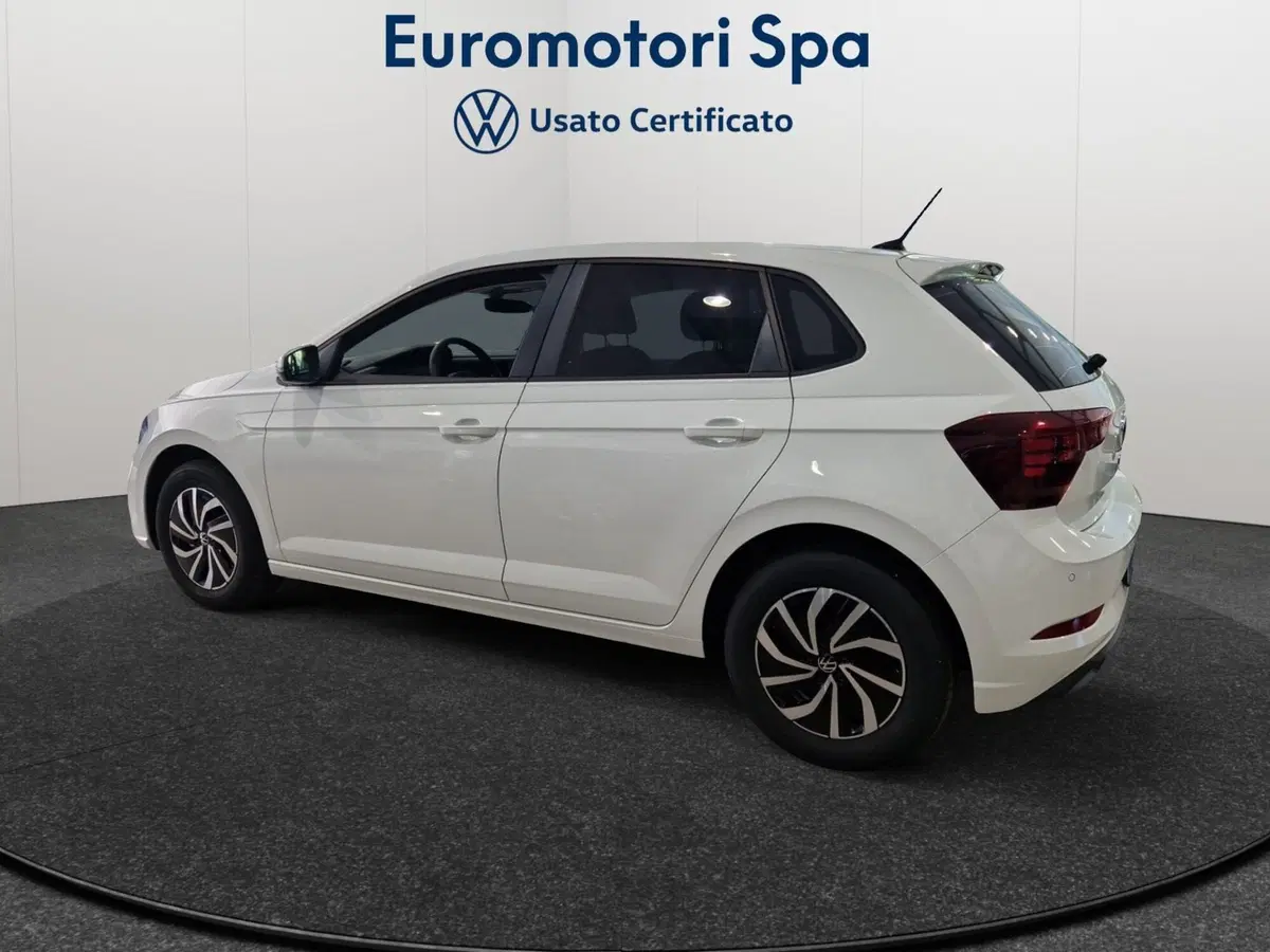 Volkswagen Polo nuova a Siena (2)
