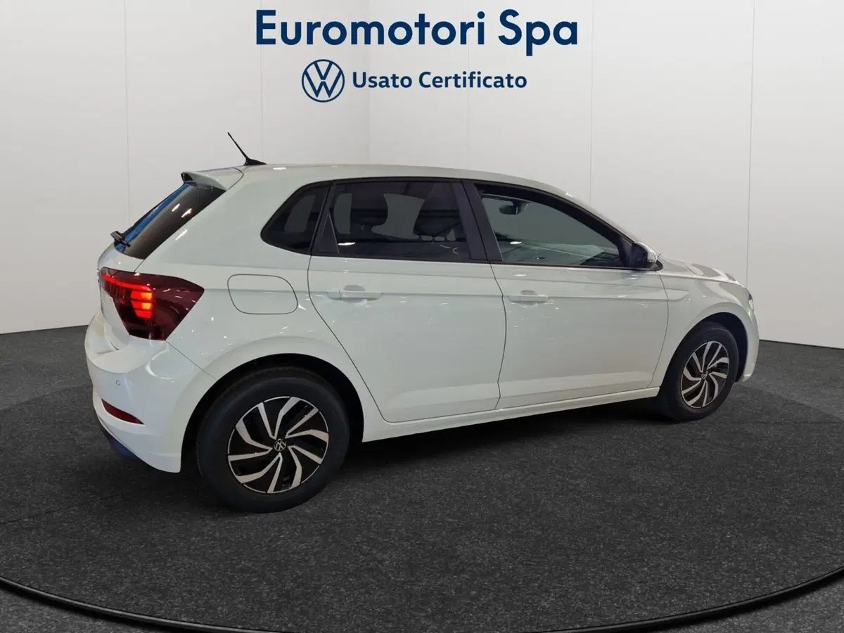 Volkswagen Polo nuova a Siena (6)