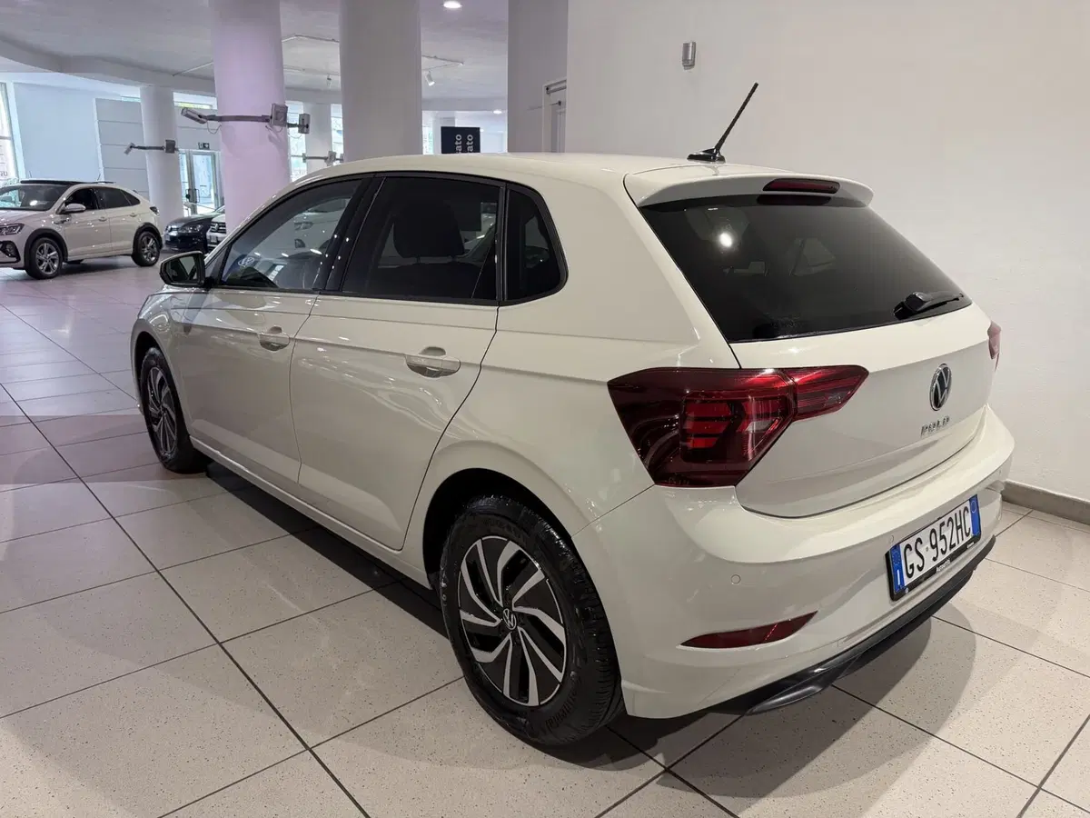 Volkswagen Polo usata a Genova (3)