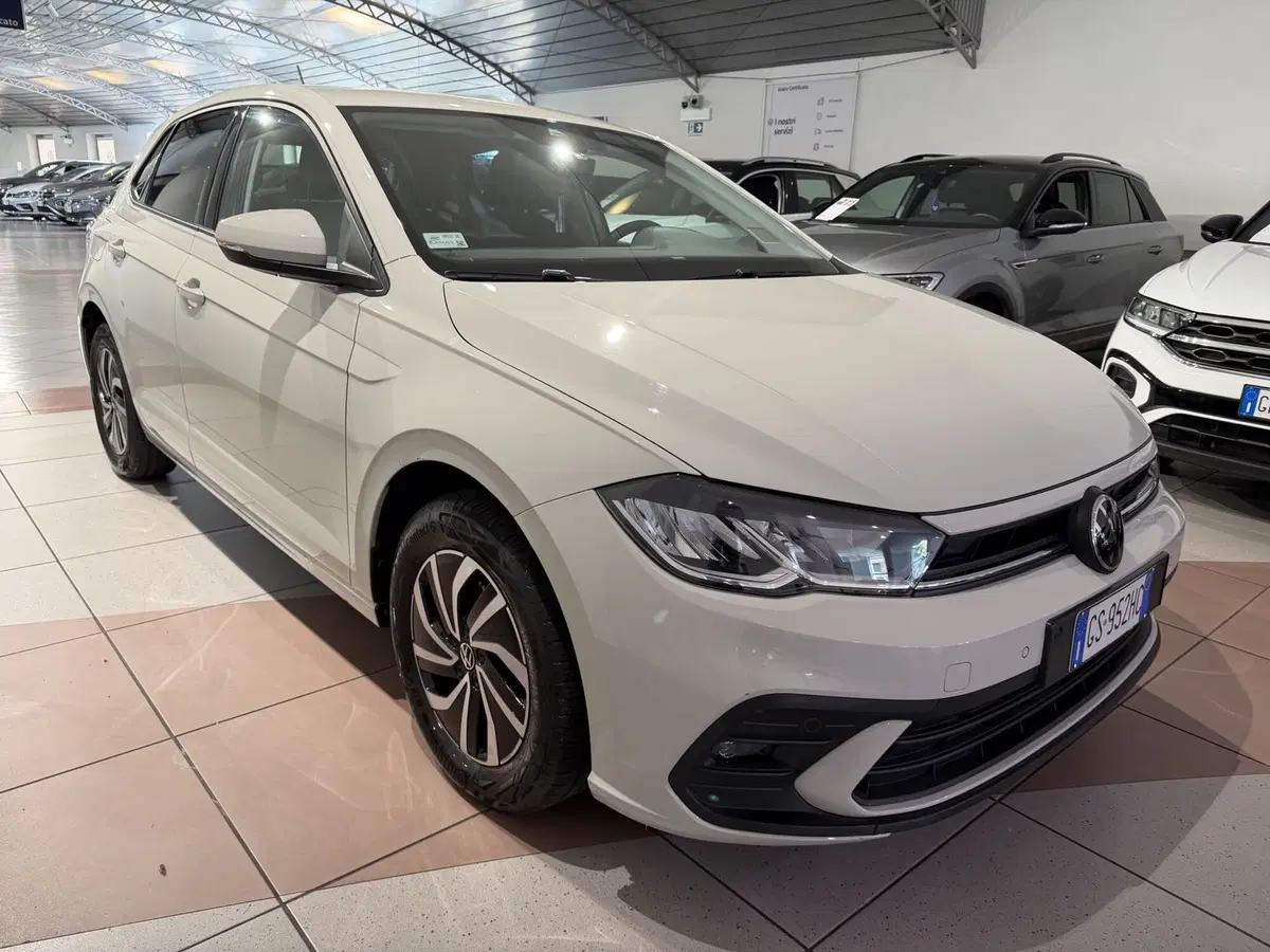 Volkswagen Polo usata a Genova (6)