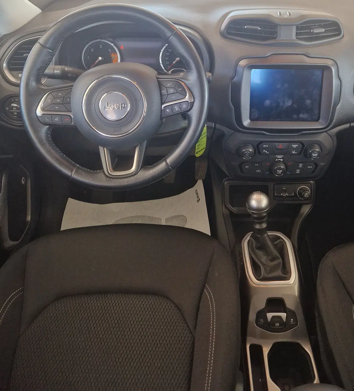 Jeep Renegade usata a Terni (11)