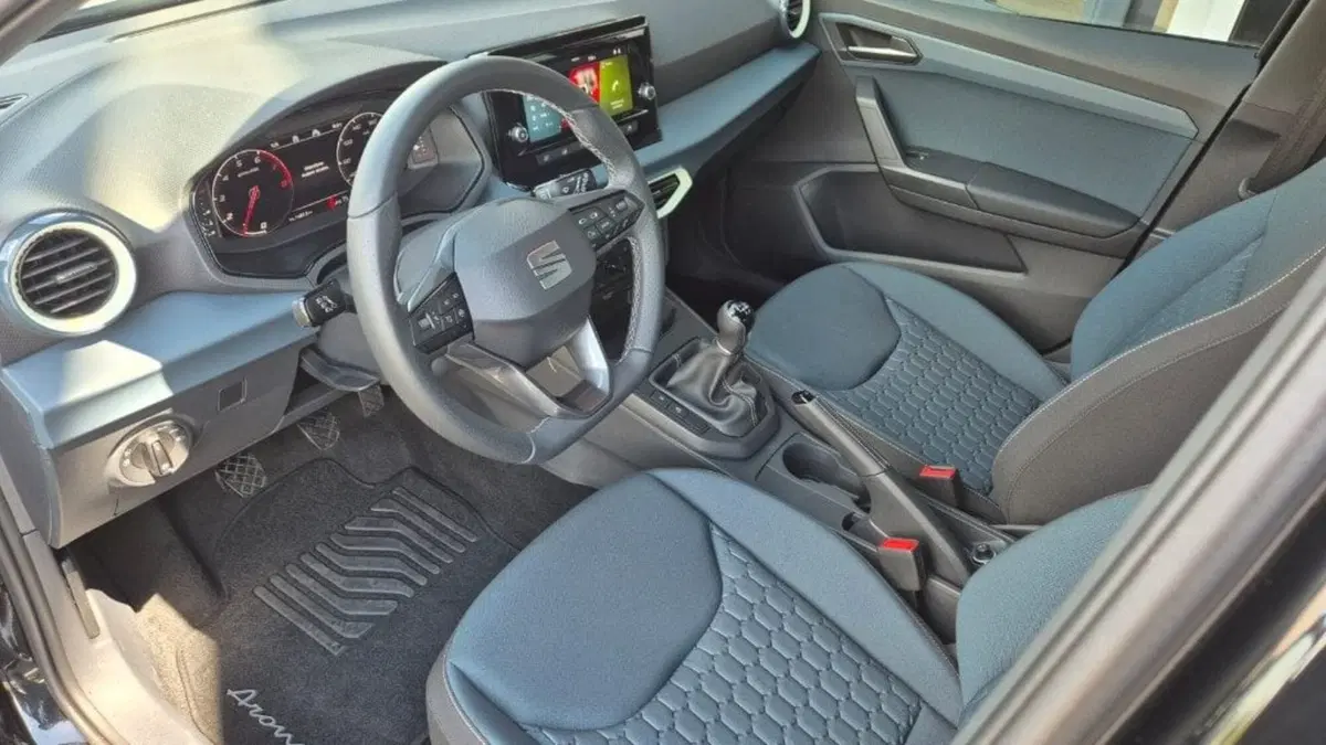 SEAT Arona usata a Bologna (7)