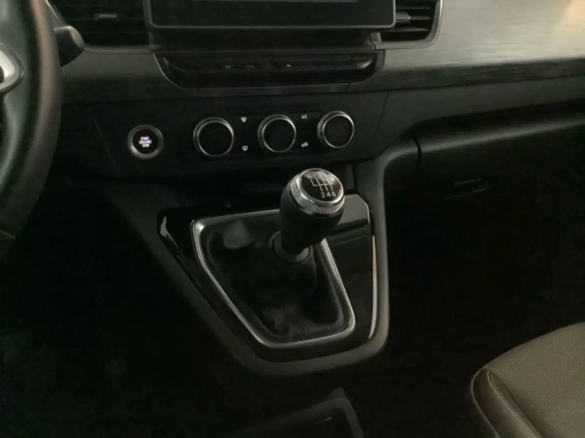Renault Kangoo usata a Catania (8)
