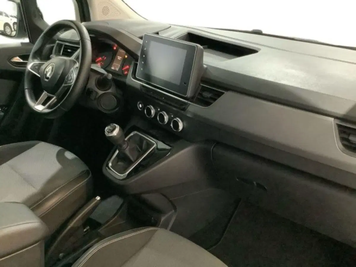 Renault Kangoo usata a Catania (9)