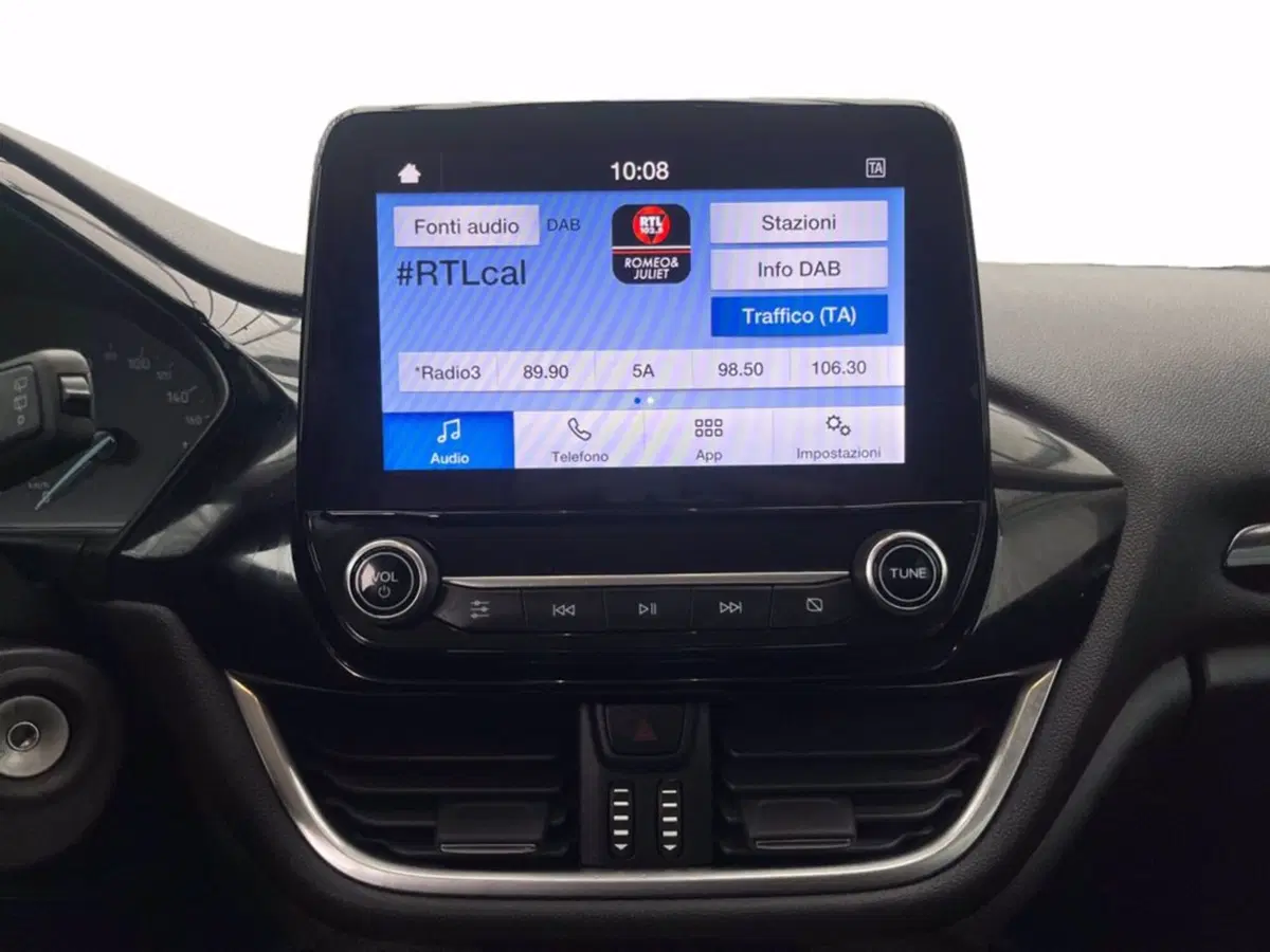 Ford Fiesta usata a Milano (15)