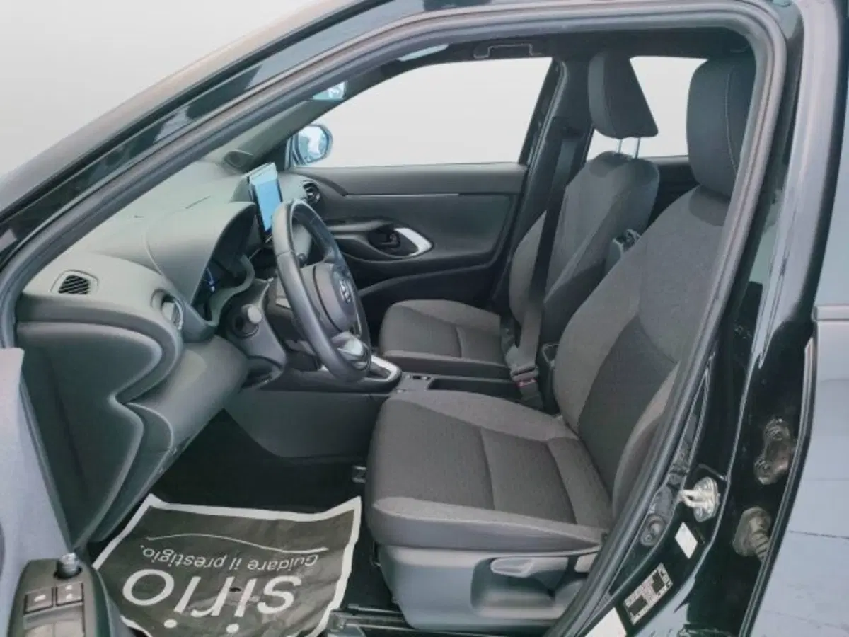 Toyota Yaris Cross usata a Teramo (16)