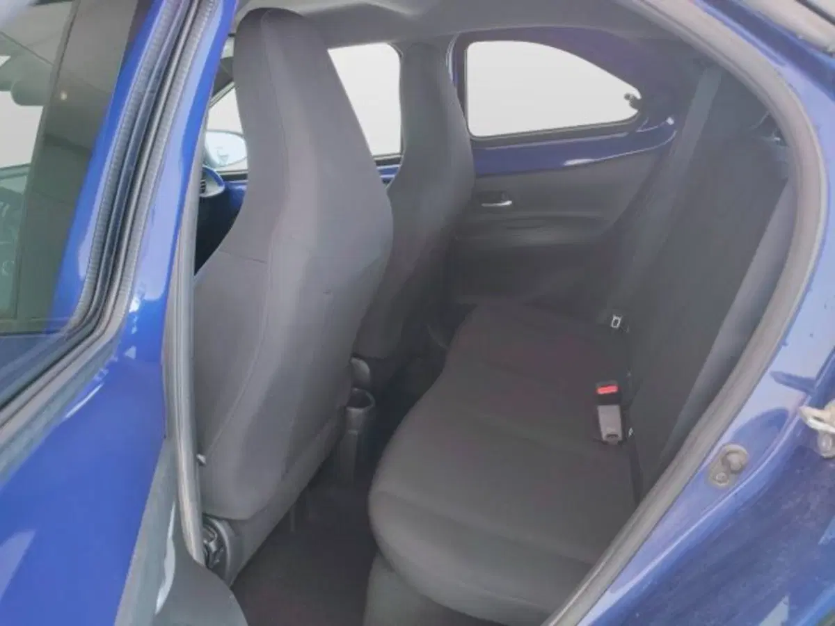 Toyota Aygo X usata a Teramo (11)