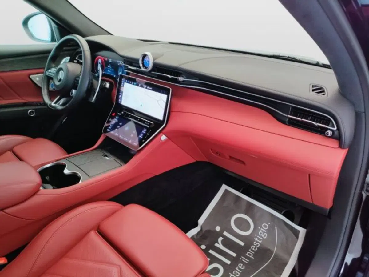 Maserati Grecale usata a Teramo (16)