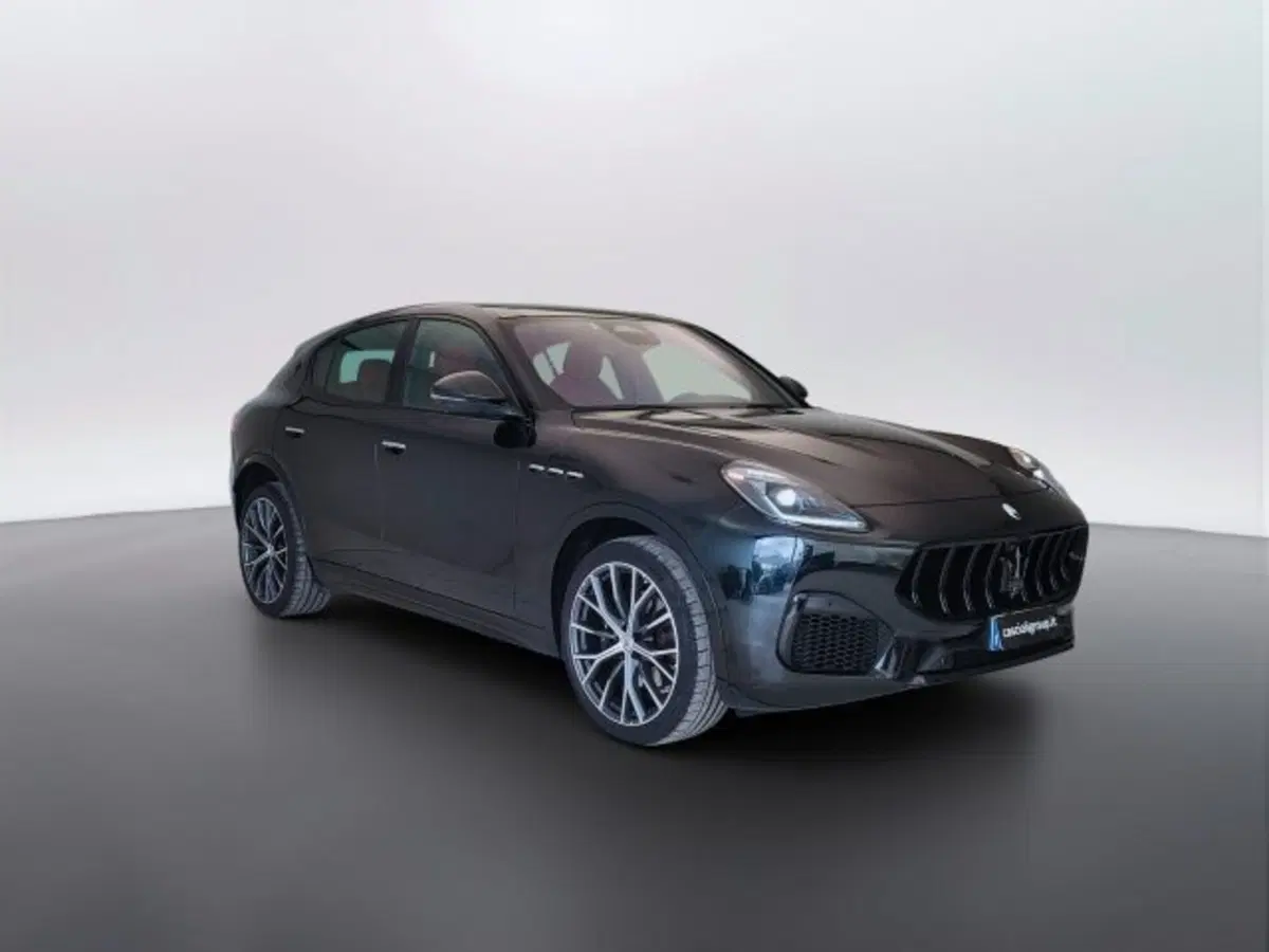 Maserati Grecale usata a Teramo (3)