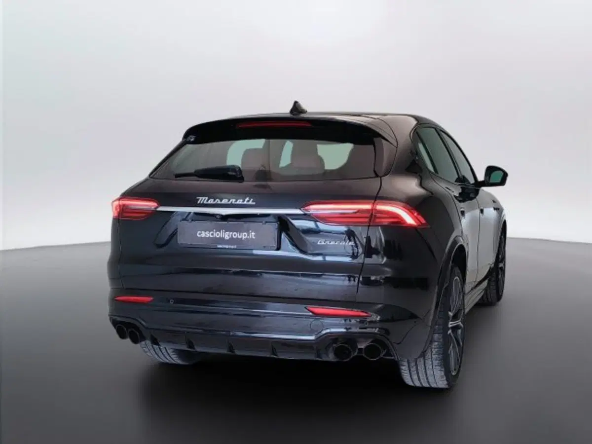 Maserati Grecale usata a Teramo (5)