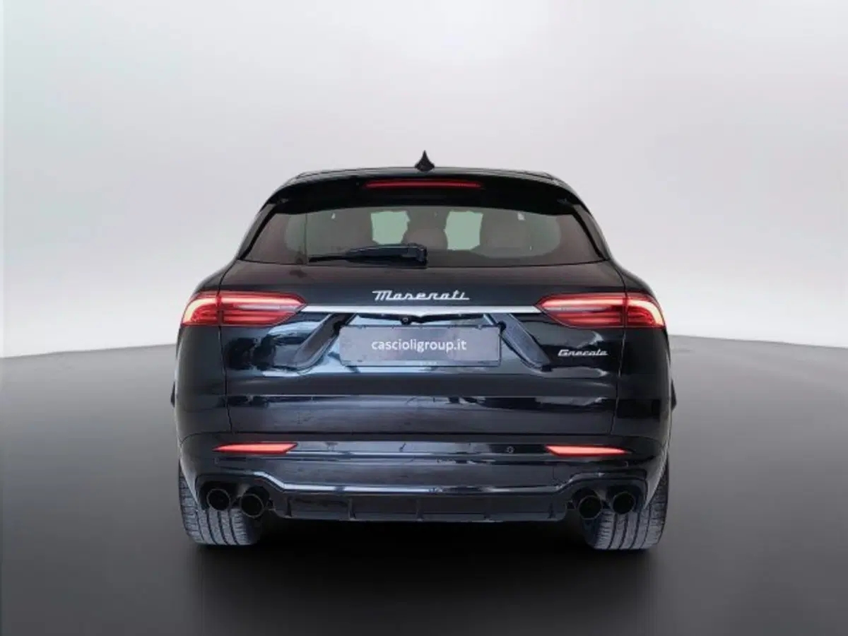 Maserati Grecale usata a Teramo (6)