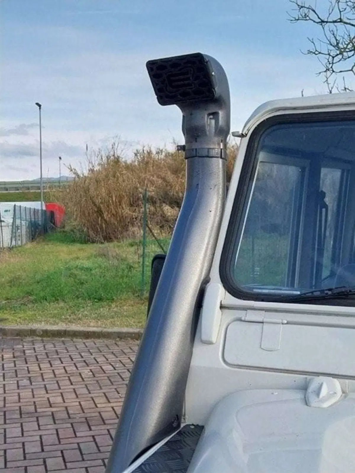 Land Rover Defender usata a Firenze (15)