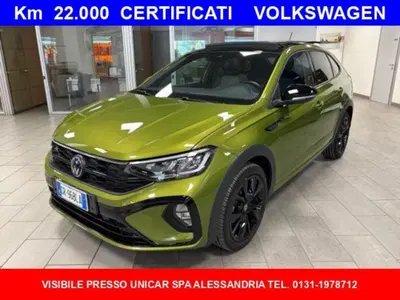 Volkswagen Taigo 1.0 TSI 110 CV R-Line del 2023 usata a Alba