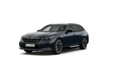 BMW i5 Touring M60 MSport Pro nuova a Verona