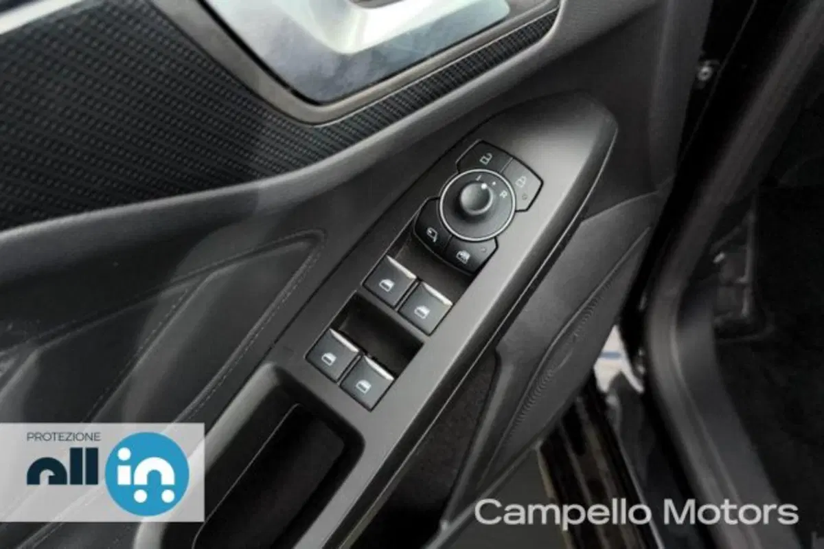 Ford Focus Station Wagon usata a Venezia (16)
