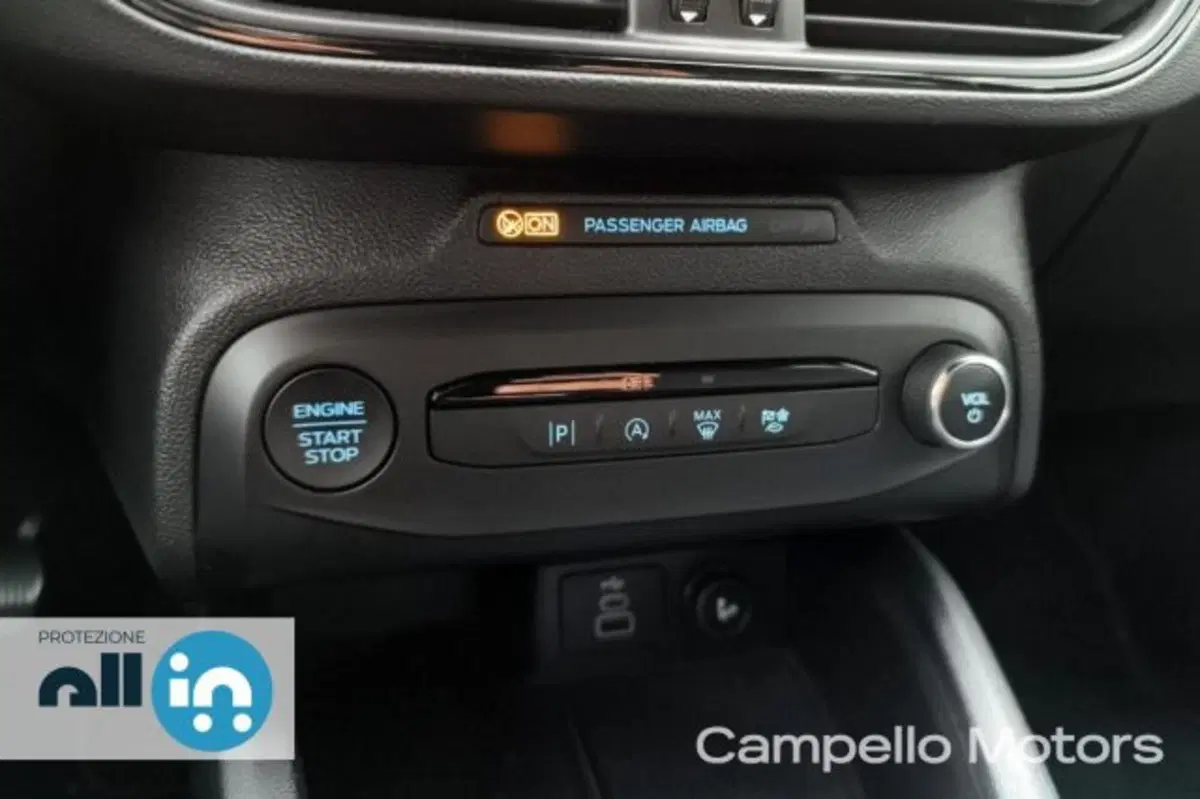 Ford Focus Station Wagon usata a Venezia (12)