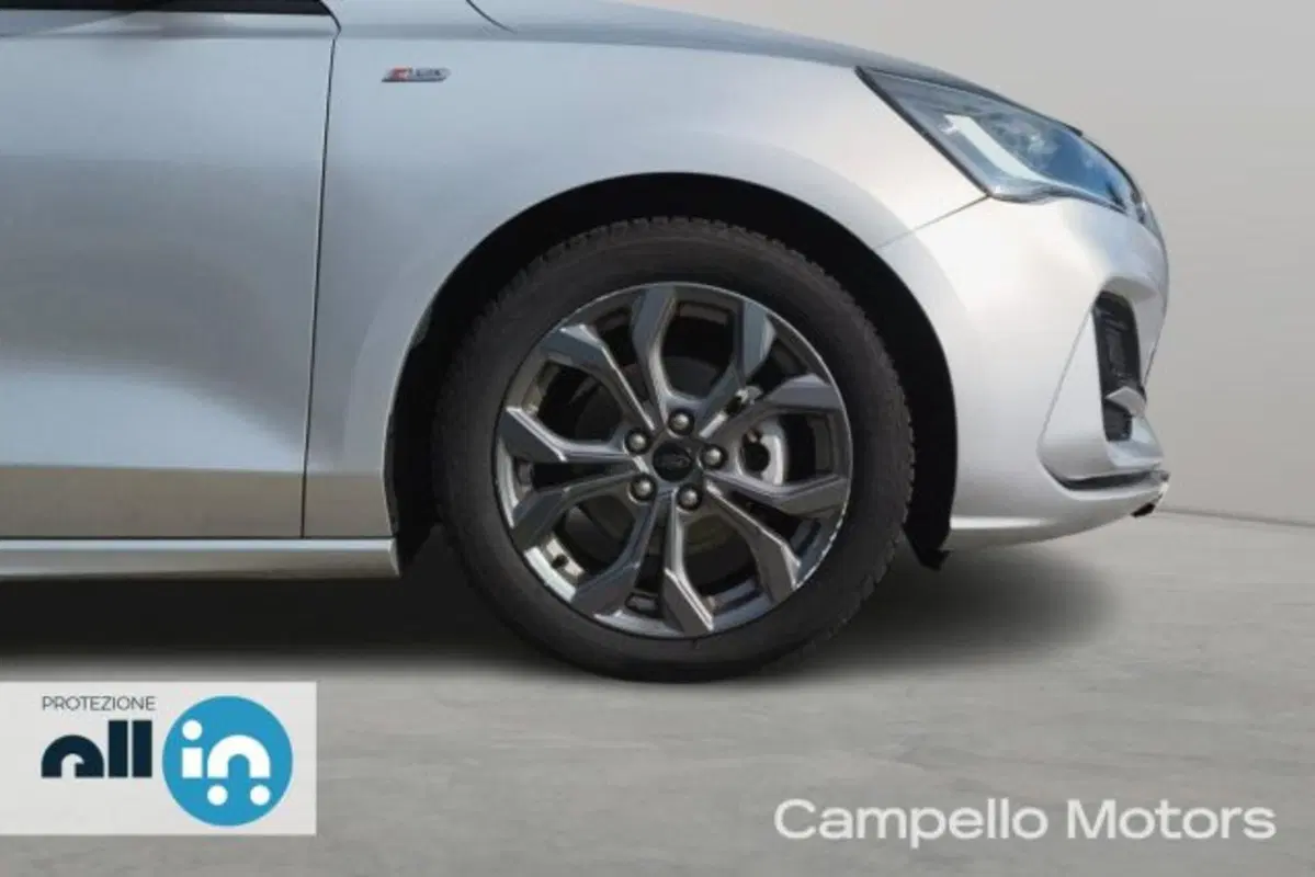 Ford Focus Station Wagon usata a Venezia (19)