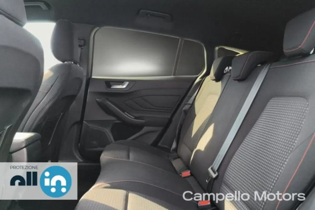 Ford Focus Station Wagon usata a Venezia (6)