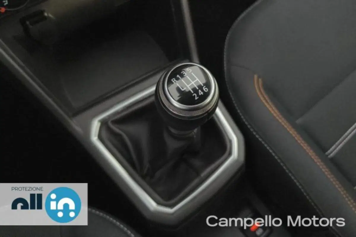 Dacia Sandero usata a Venezia (13)