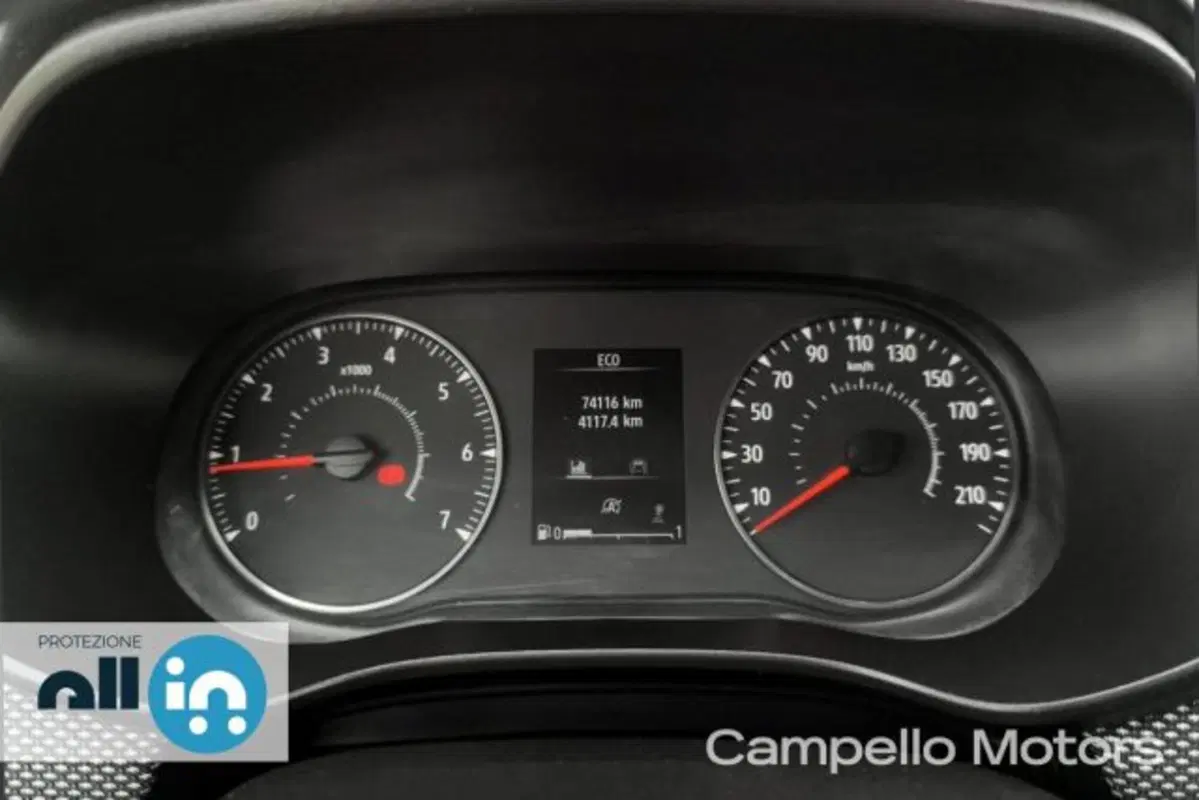 Dacia Sandero usata a Venezia (9)