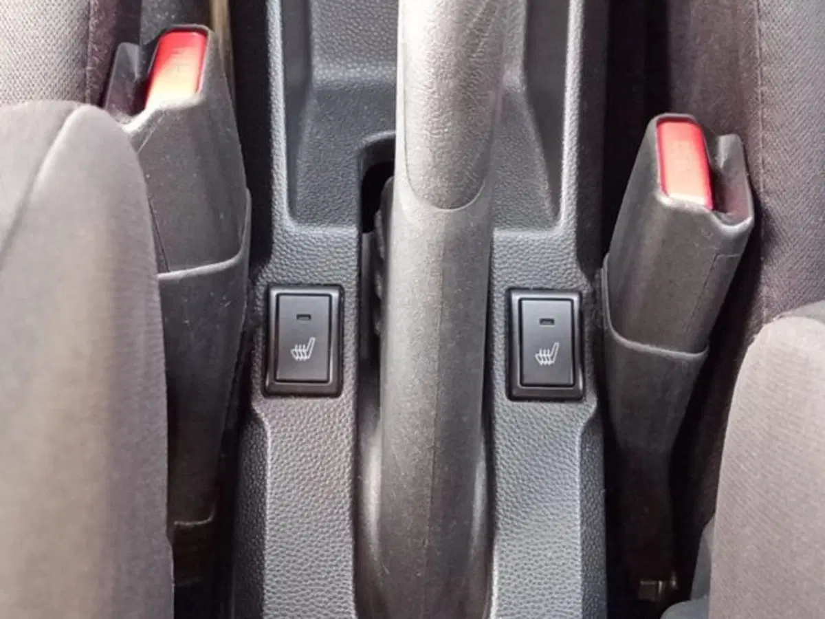 Suzuki Ignis usata a Frosinone (14)